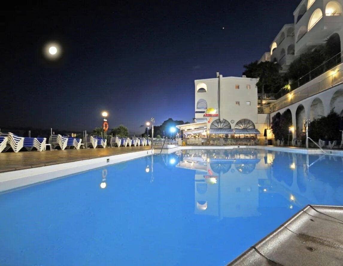 Zdjęcie Colinamar Aptartaments 3*